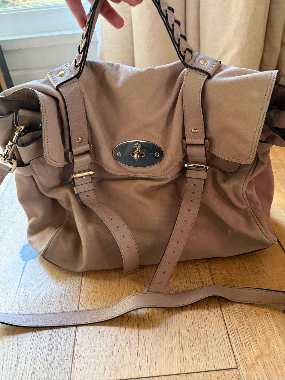 Mulberry Soft Leather Tote in Blush Taupe with Gold Hardware